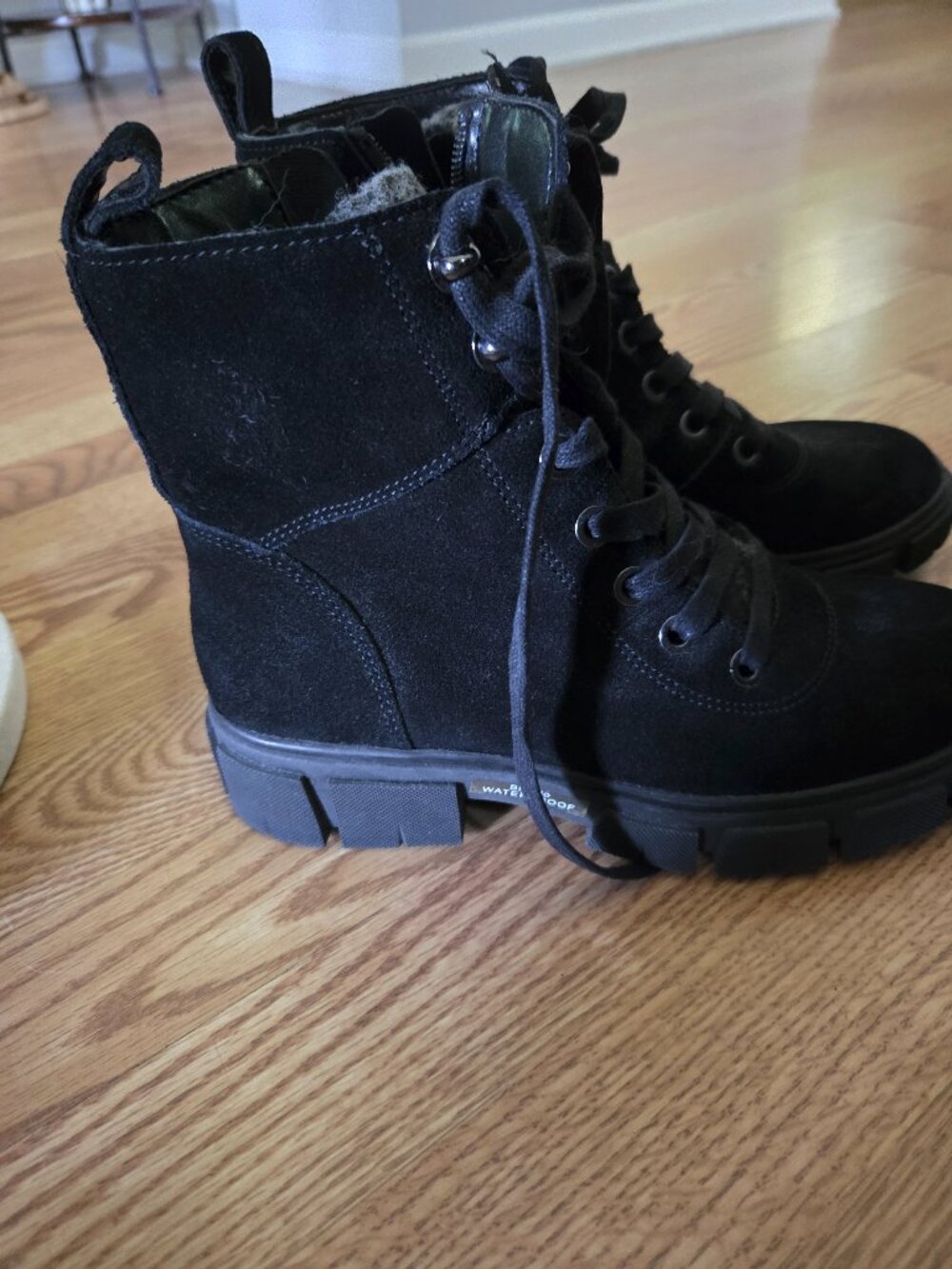 Womens Boots 7 1/2